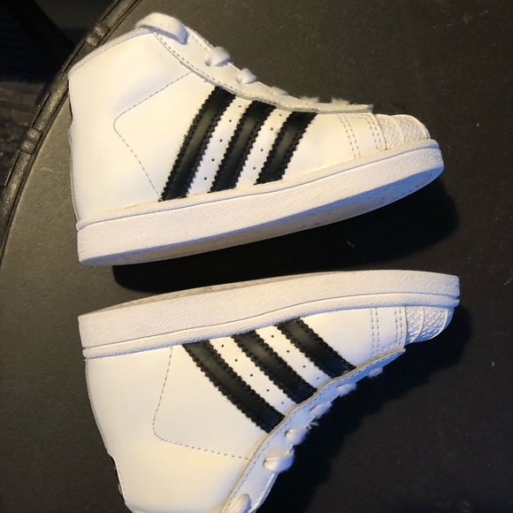 Adidas Pro Model - Picture 3 of 4